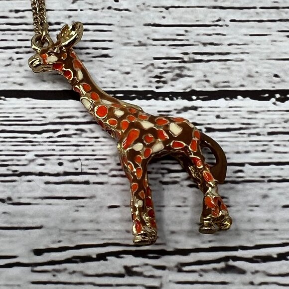 Giraffe Necklace Pin White Brown Orange Enamel Gold Tone 30 inch Chain - Picture 1 of 7